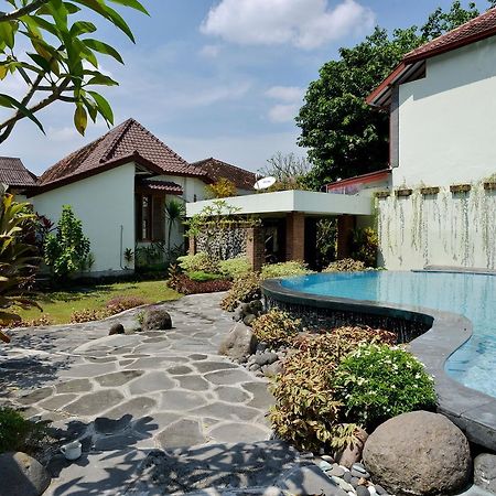 Zen Rooms Pakualaman Yogyakarta Exterior photo